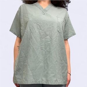 Medline Premier Cloth V-Neck Scrub Top
